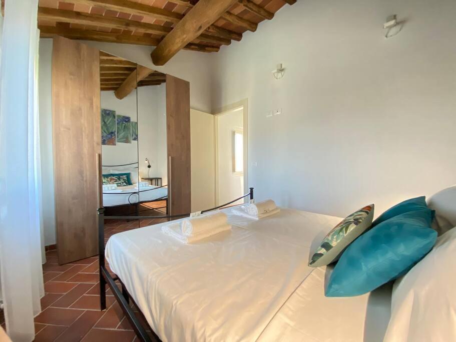 Viaggiare Smart Wi-Fi, Tv Hd, Spazio Di Lavoro, Parcheggio Gratuito Nella Struttura, Capannori Exterior foto